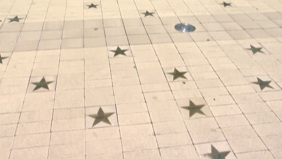 Halloran Centre celebrates Mid-South legends with Sidewalk of Stars