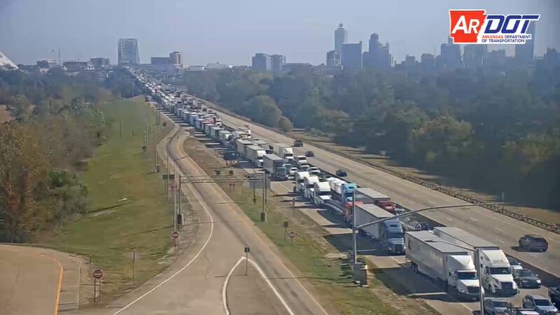 Traffic backed up on I-40