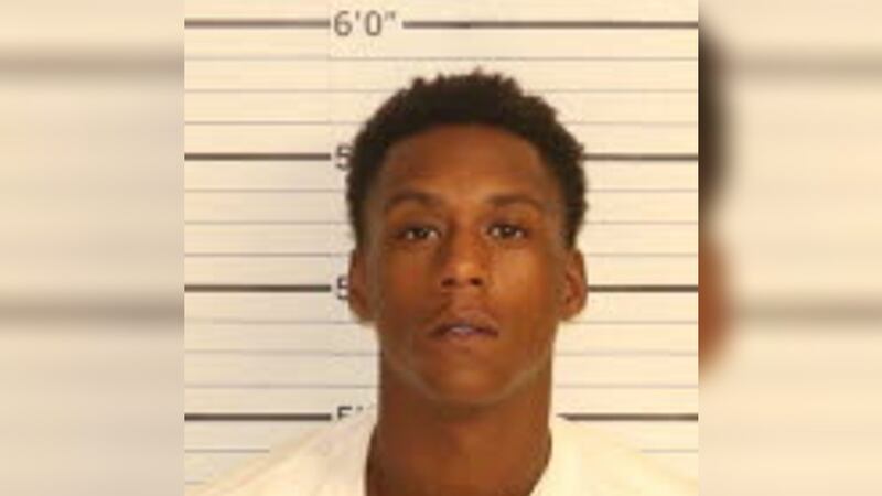 Dwezkita Robinson, 21.