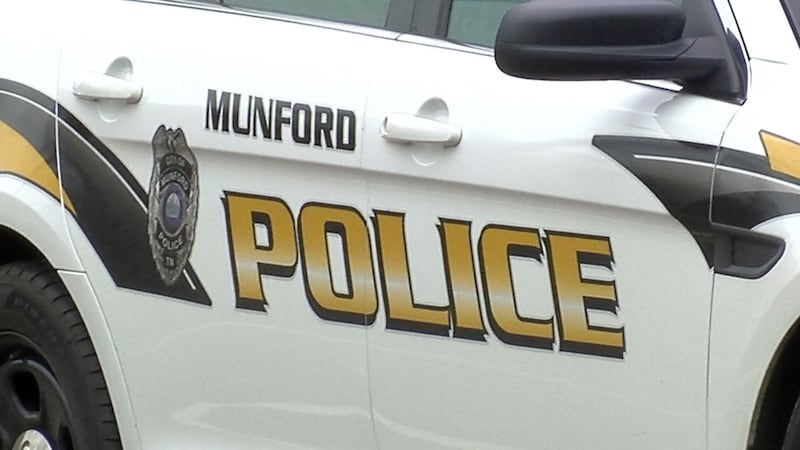 Teen shot in leg, rushed to hospital in Munford, police say